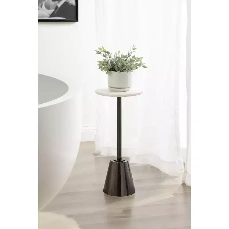Kate and Laurel Tira Round Side Table