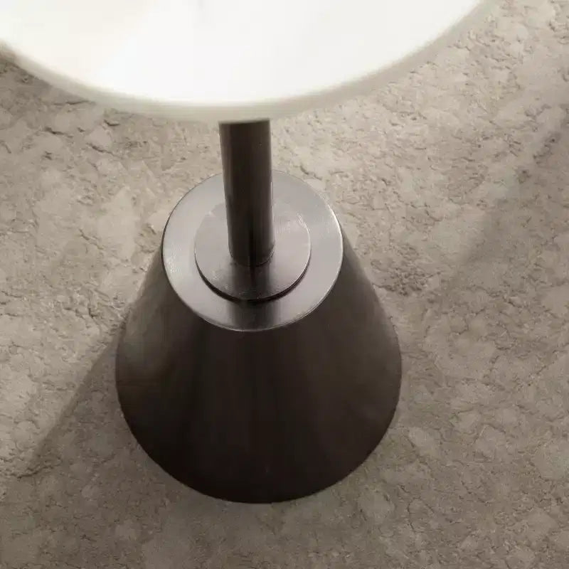 Kate and Laurel Tira Round Side Table